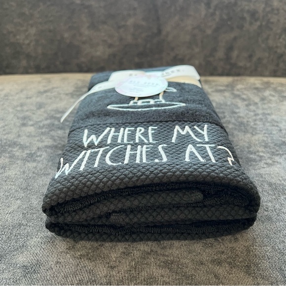 NWT Rae Dunn Embroidered ‘Where My Witches At?’ Hand Towels Set of 2 - Picture 3 of 8